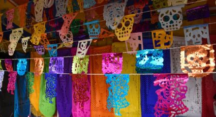 ¿Por qué se usa el papel picado en el altar de Día de Muertos?