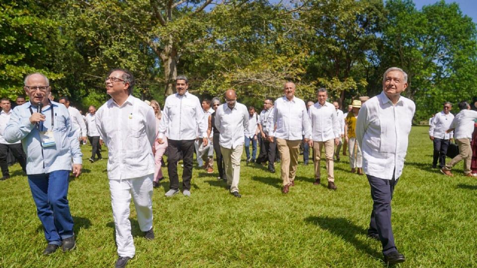 AMLO se reunió con presidentes de Latinoamérica en Palenque, Chiapas.