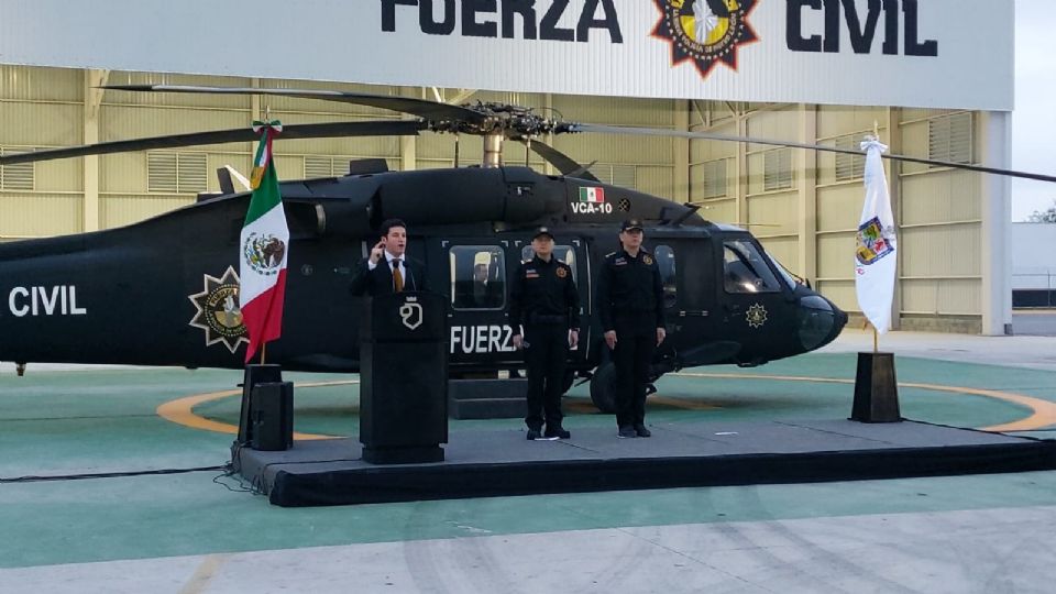 Presentación del helicóptero Black Hawk