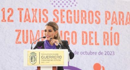 Evelyn Salgado entrega 12 taxis para fortalecer la estrategia del 'Protocolo Violeta'