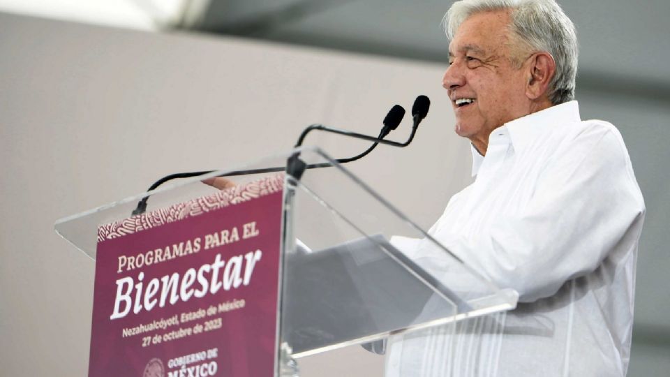 AMLO.