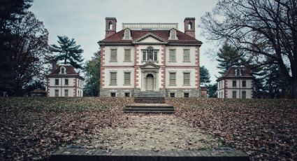 Encuentran fotos misteriosas en paredes de 'casa embrujada' de Maine, Estados Unidos