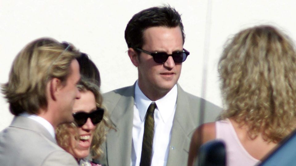 La ex prometida de Matthew Perry habla de la muerte del actor.