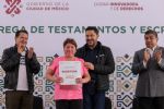 Entrega GCDMX mil 220 testamentos y escrituras