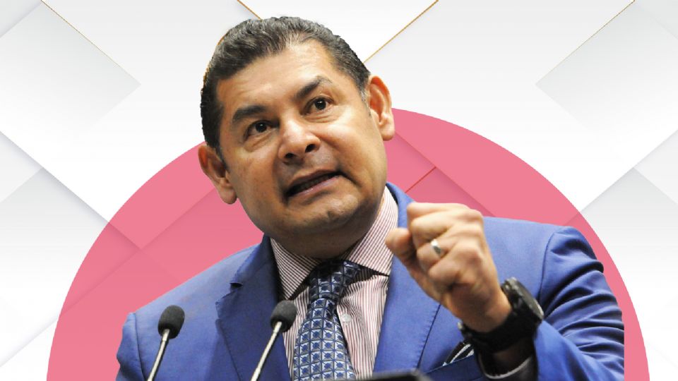 Alejandro Armenta busca la gubernatura de Puebla.