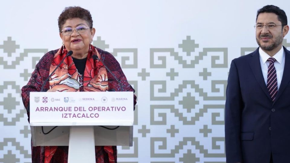 Ernestina Godoy, fiscal de la CDMX y Martí Batres, jefe de Gobierno de la CDMX.