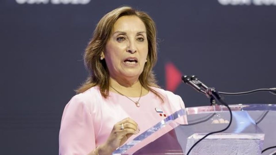 Dina Boluarte, presidenta de Perú.