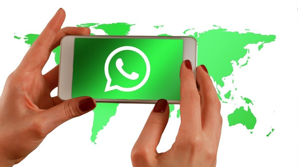 WhatsApp implementa nuevo botón de inteligencia artificial.