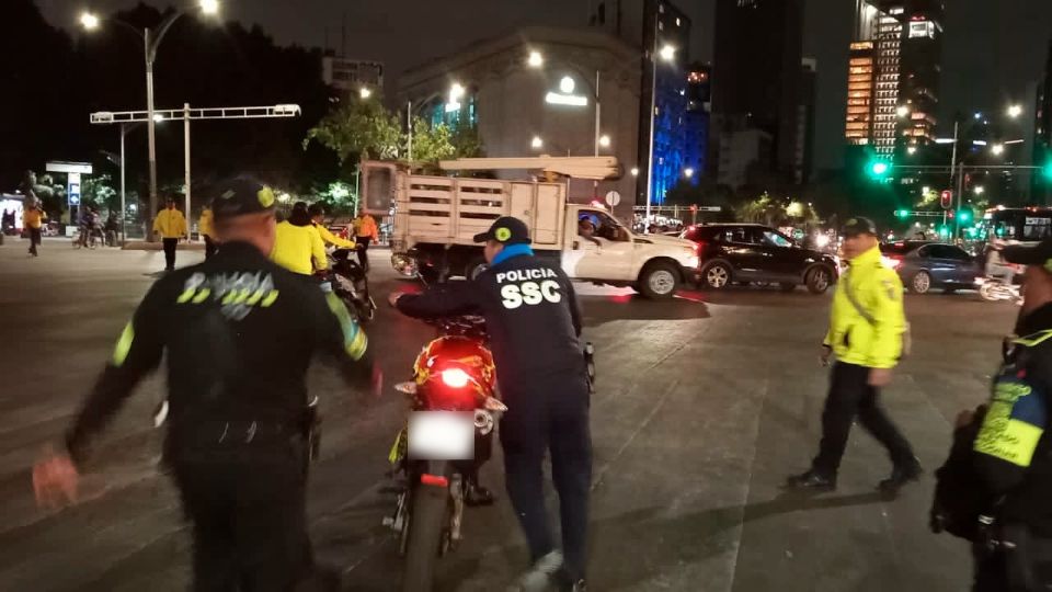 Elementos de la SSC remitieron al corralón  300 motocicletas por infringir el Reglamento de Tránsito.