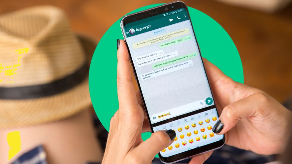 ¿En WhatsApp se pueden cambiar las letras de color? Sólo necesitas hacer una cosa.