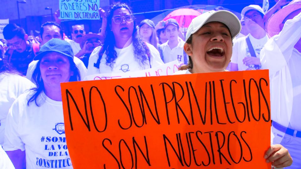 Los trabajadores del poder judicial se han manifestado en contra de la desaparición.