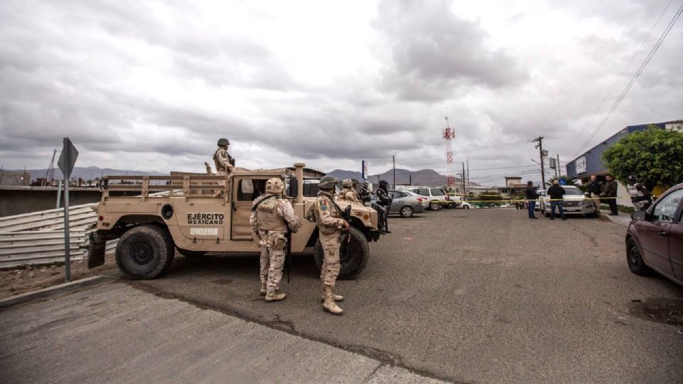 Aprueban iniciativa de AMLO sobre expulsión de militares.