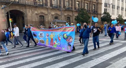 Protestan comerciantes de mercados por prohibición de venta de animales