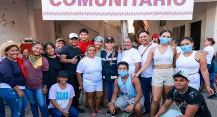 Evelyn Salgado entrega víveres en Barra de Coyuya y Pie de la Cuesta, zonas afectadas por 'Otis'