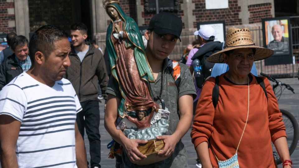 Llaman a creyentes de la Virgen de Guadalupe a hacer oración y ofrenda por la paz