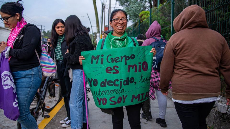 Diputados en Aguascalientes avalaron la despenalización del aborto.