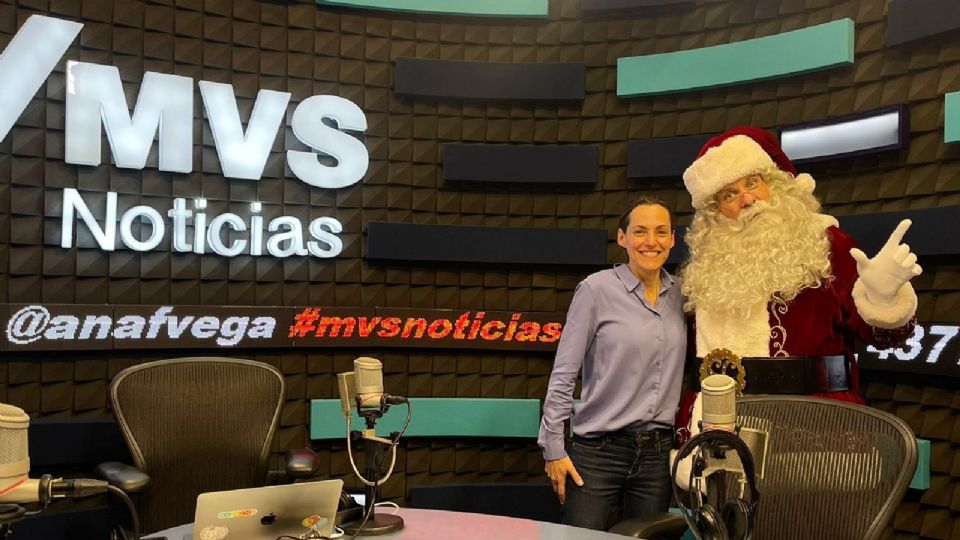 Ana Francisca Vega y Santa Claus.