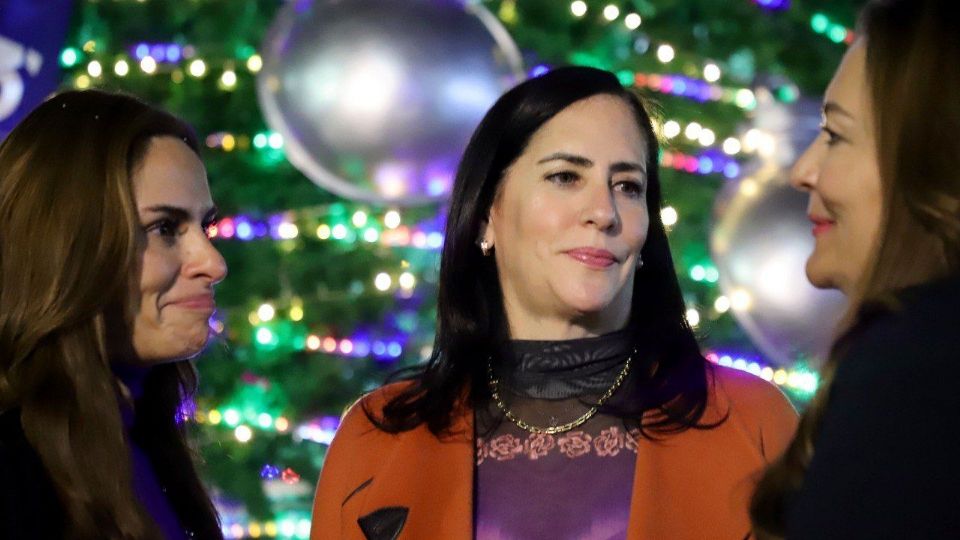 La alcaldesa encabezó los festejos navideños.