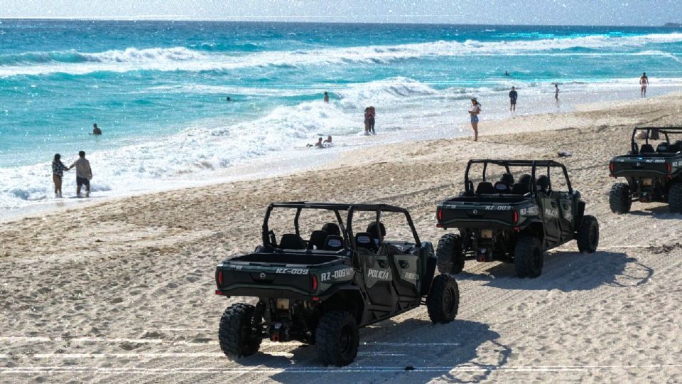 Buscan a hombre que ingresó al mar desde las 6 de la mañana
