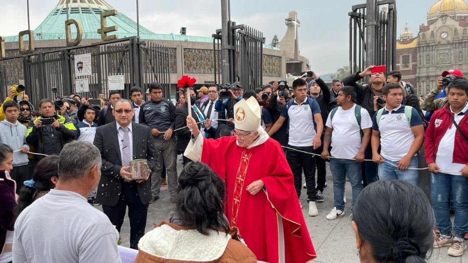 Obispo Raúl Vera pide a madres y padres de Ayotzinapa no cansarse de buscar