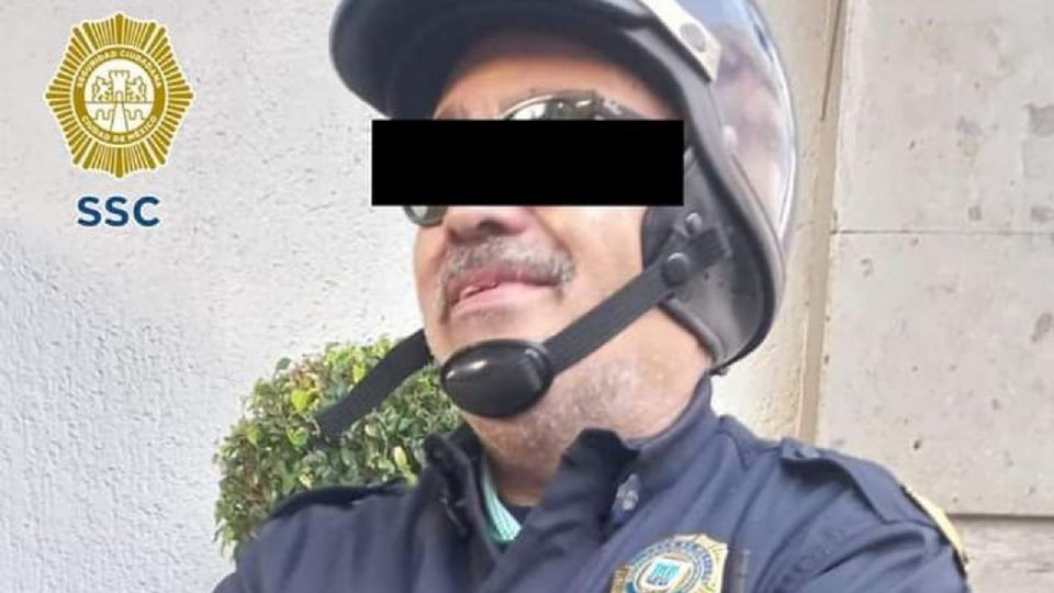 Hombre se hace pasar por policía.