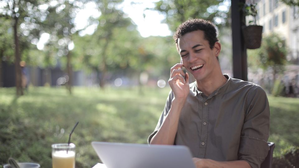 Internet para viajeros sin tener que pagar de más, beconnected es una opción.