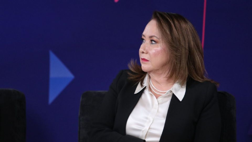 Yasmín Esquivel Mossa, ministra.