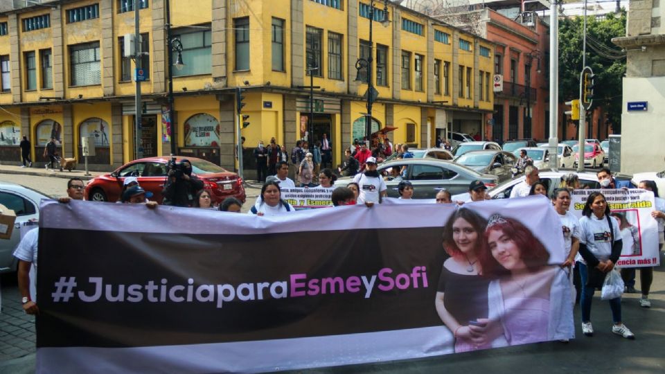 La protesta en demanda de justicia para las hermanas Esmeralda y Sofia.