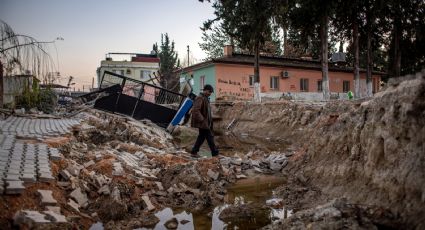 Terremoto en Turquía y Siria: Detienen a 65 constructores por 'negligencia' en edificios colapsados