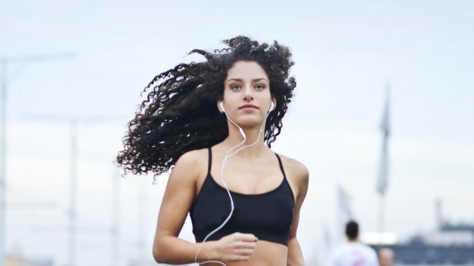 Correr es un buen complemento para tu salud.