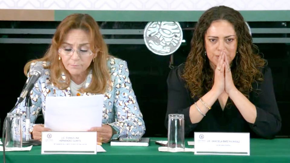 El Comité Técnico de Evaluación recibió los folios y documentos de los participantes registrados.