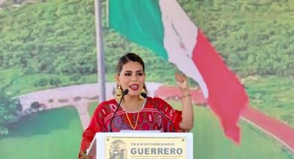 Evelyn Salgado conmemora Plan de Iguala en Guerrero