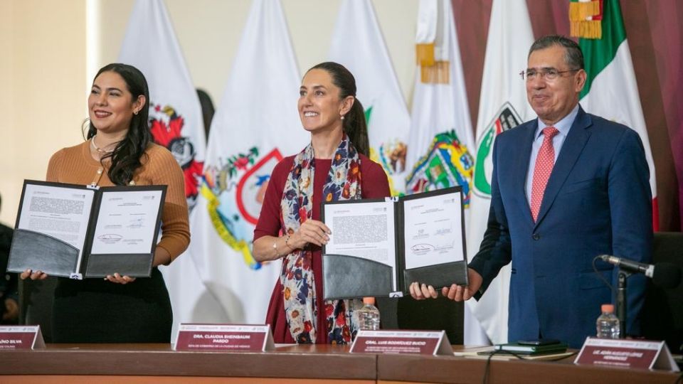 Autoridades capitalinas y federales firmaron un convenio de coordinación en materia de Seguridad.