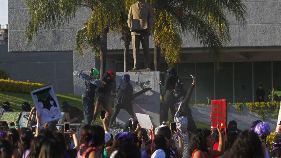 Alumnas se manifiestan tras casos de abuso (Imagen ilustrativa)