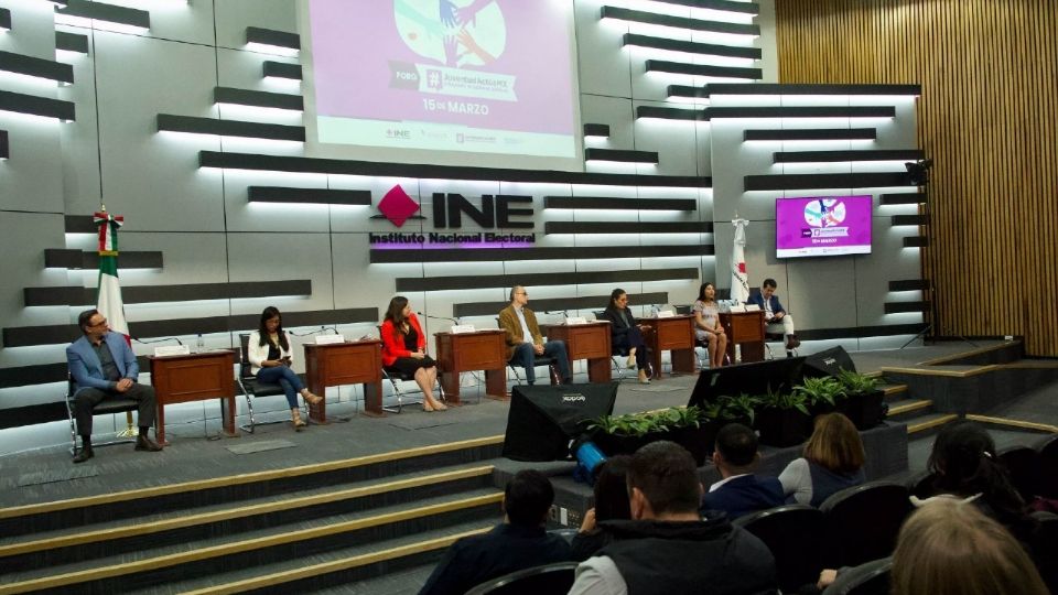 Conferencia del INE.