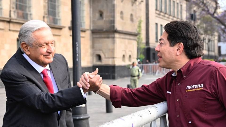 Presidente Andrés Manuel López Obrador y Mario Delgado.