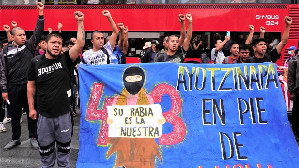 Cumplimentaron nuevas órdenes de aprehensión por el caso Ayotzinapa.