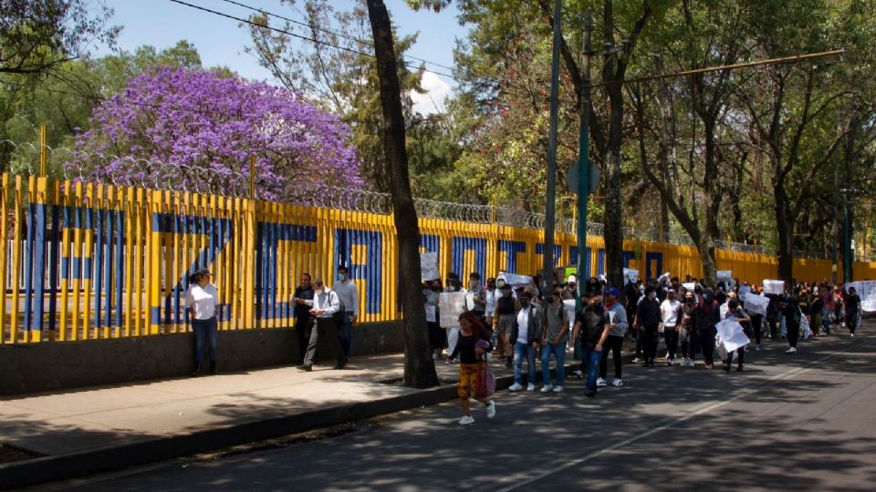 Tomaron las instalaciones del CCH Azacapotzalco.