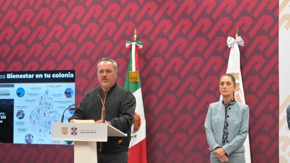Titular de la Secretaría de Inclusión y Bienestar, Rigoberto Salgado; y la Jefa de Gobierno, Claudia Sheinbaum.