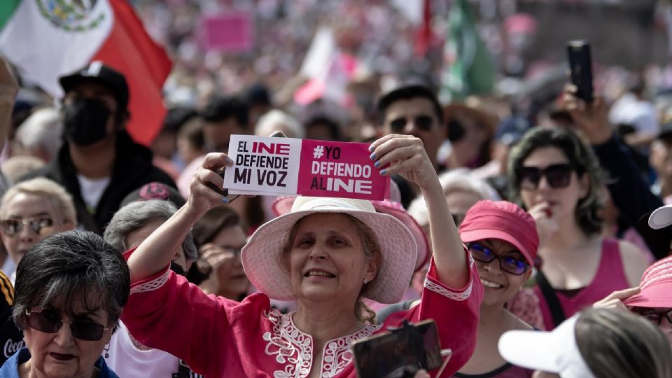 Manifestación en contra del 'plan b'.