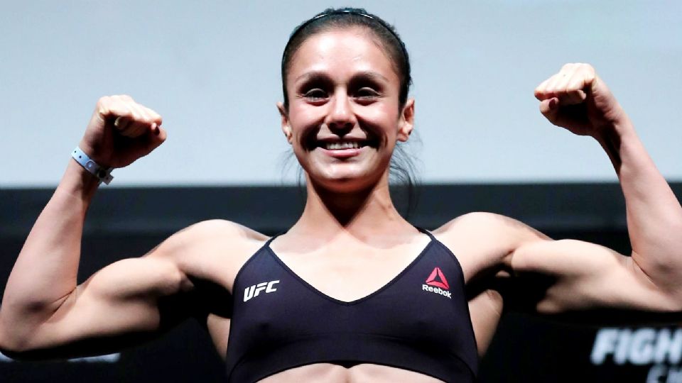 Alexa Grasso hizo historia al ser la primera campeona mexicana de la UFC.