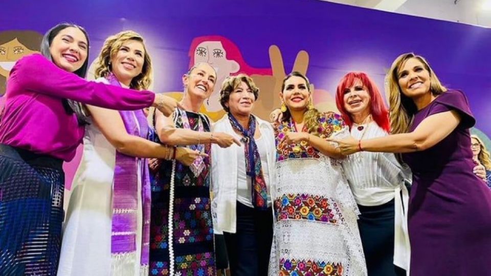 Claudia Sheinbaum con gobernadoras de Morena y la precandidata a la gubernatura del Edomex.