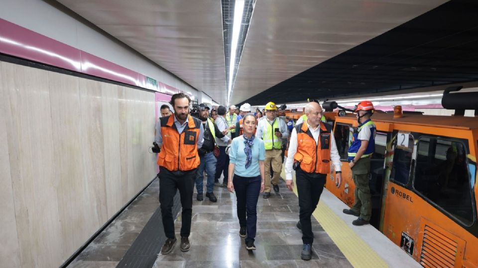 La Jefa de Gobierno, Claudia Sheinbaum Pardo, recorrió y supervisó la obra civil de las remodelación de la Línea 1 del Metro.