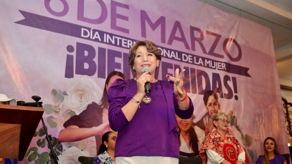 Delfina Gómez pidió alzar la voz para detener todos los tipos de violencia de los que han sido víctimas ocho de cada 10 mujeres en el Edomex.