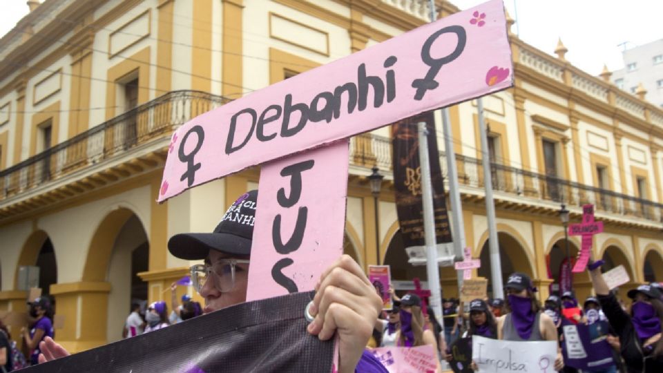 Exigen justicia por el feminicidio de Debanhi Escobar.