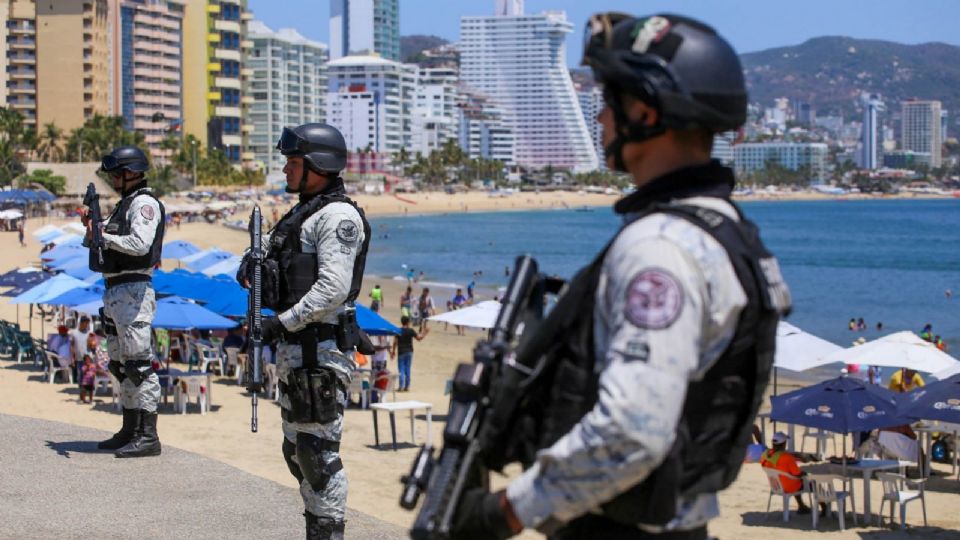 La Guardia Nacional realiza operativos en las principales playas del país.