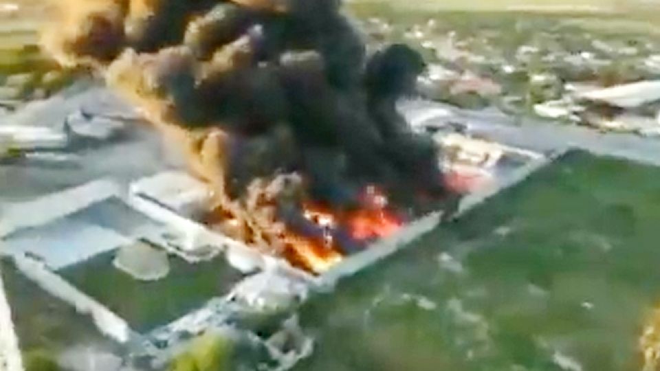 Se registró un fuerte incendio de pipas en Matamoros.