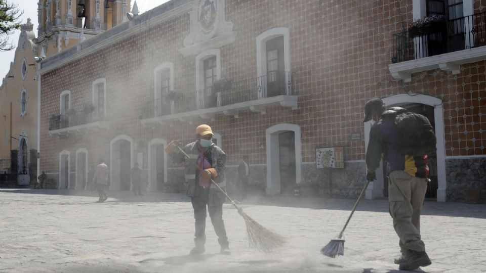 Caída de ceniza del Popocatépetl en Puebla.