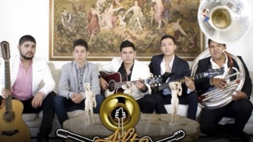 ‘Los Ninis’ tiene una canción hecha por la banda Alta Consigna.
