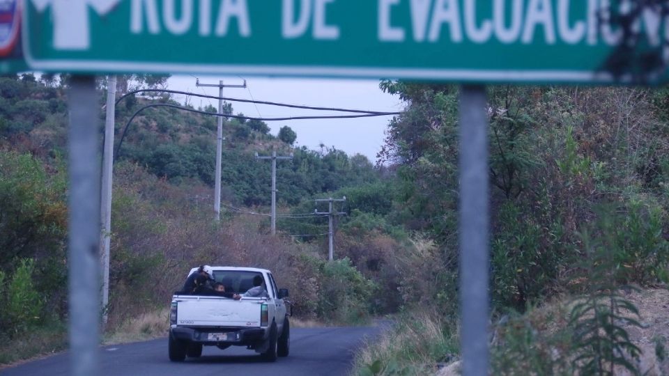 Ruta de evacuación por actividad del  volcán Popocatépetl.